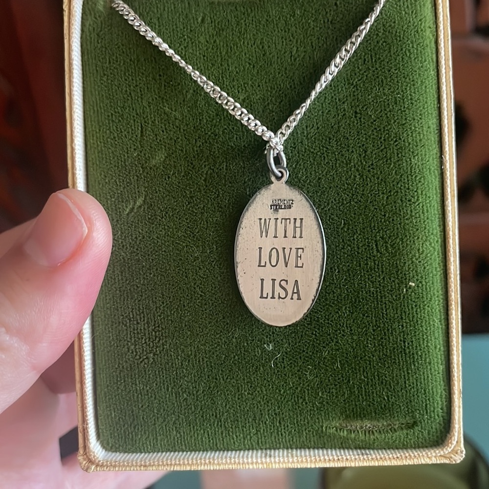 😍sold😍Vintage St Christopher necklace - Picture 7 of 7